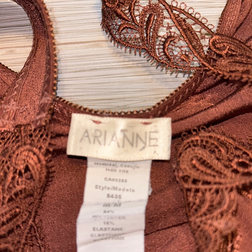 Vintage tank top/camisole - Picture 2 of 3